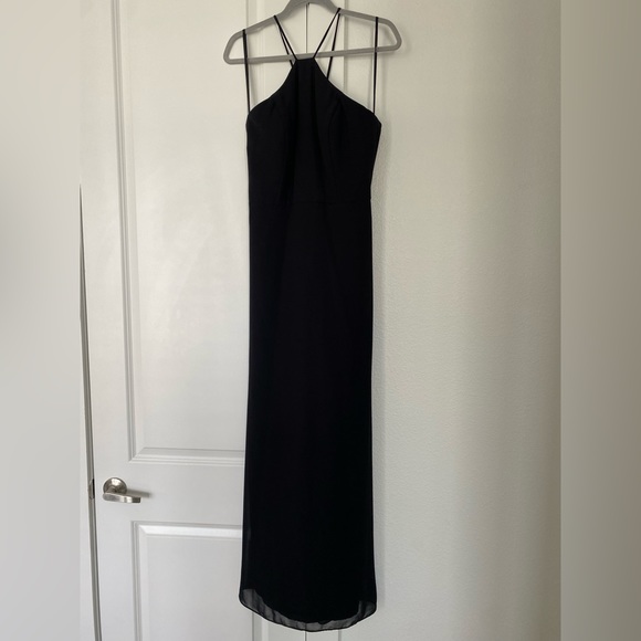 Hayley Paige Occasions Strappy V-Back Chiffon Halter Gown - Size 10 - Picture 3 of 7